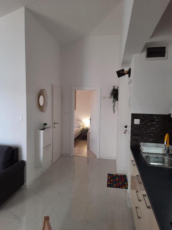 Jasminka Apartamento Rogoznica  Exterior foto